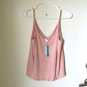 Brand new abound top